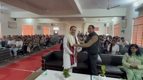 9de54d0c-3657-4794-b63b-de240b406412